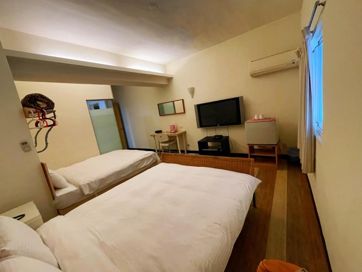 Hwa Hong Hotel Kaohsiung Exterior photo